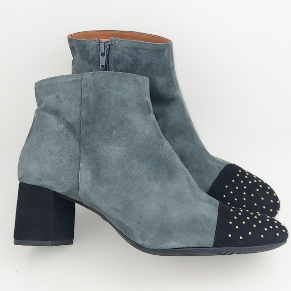 Brenda Zaro Gray Suede Studded Boots 40 - Picture 3 of 15